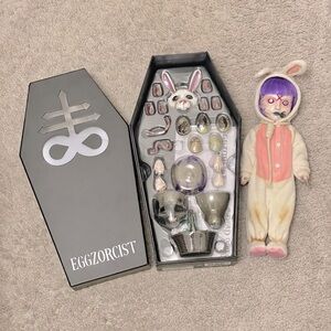 Return of the Living Dead Dolls Eggzorcist Unsealed Mezco 2024 LDD